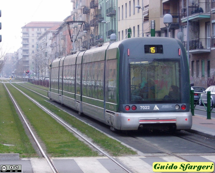 7022_15_ViaPezzotti_1.jpg